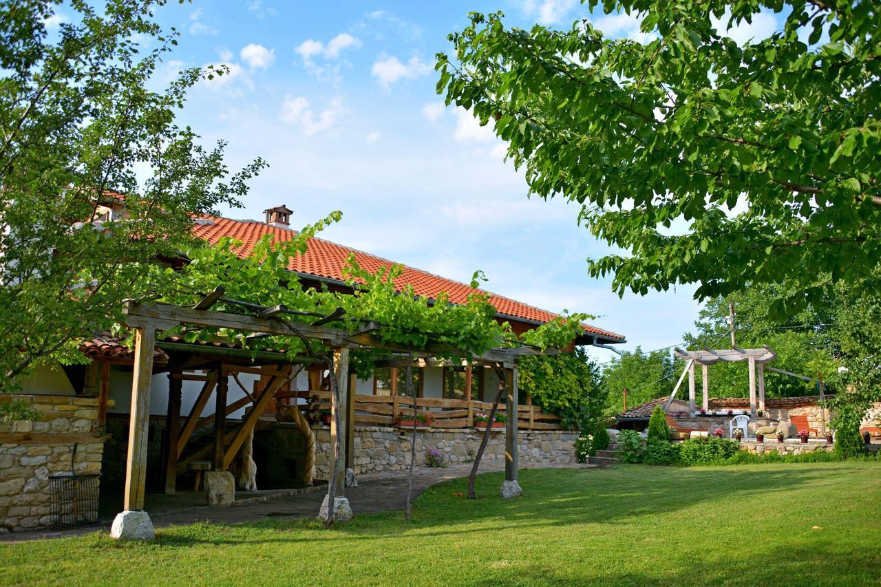 Hotel Pri Chakara Арбанаси Экстерьер фото